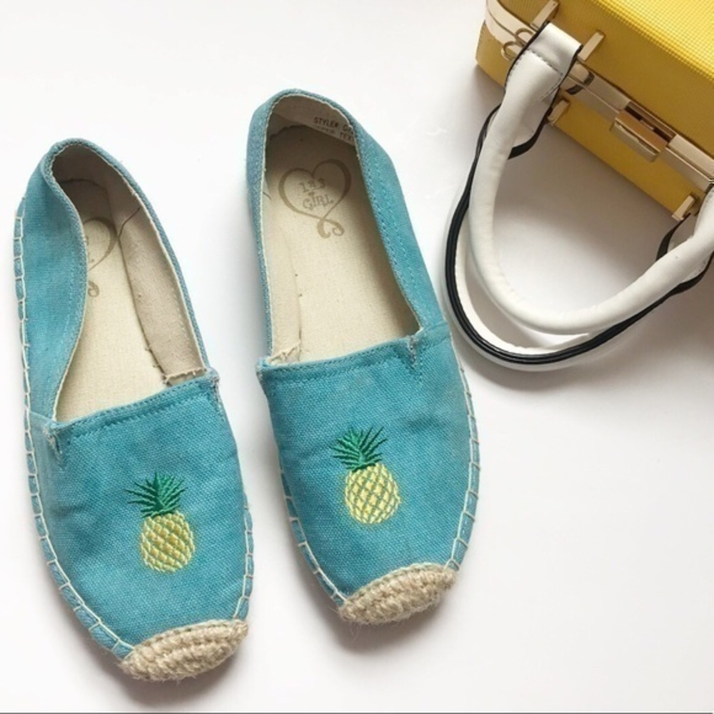 Aqua/Pineapple Espadrilles Flats size 6